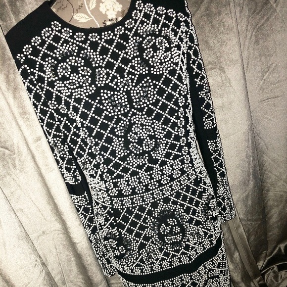 Pearl and Sequin Dress. - Picture 1 of 5